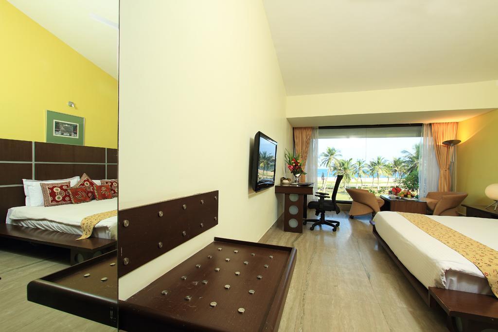 เดอะ อโศก บีช รีสอร์ต Hotel ปอนดิเชอรี ภายนอก รูปภาพ